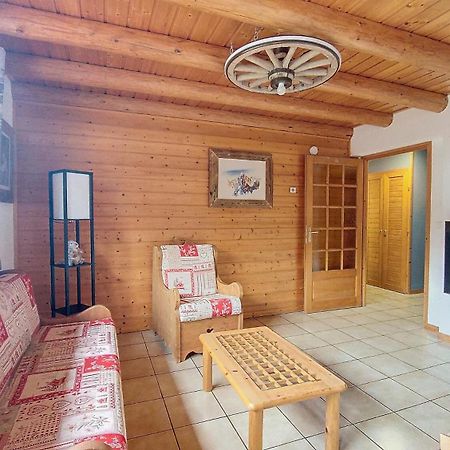 Appartement 1 Chambre Idealement Situe Domancy Екстериор снимка